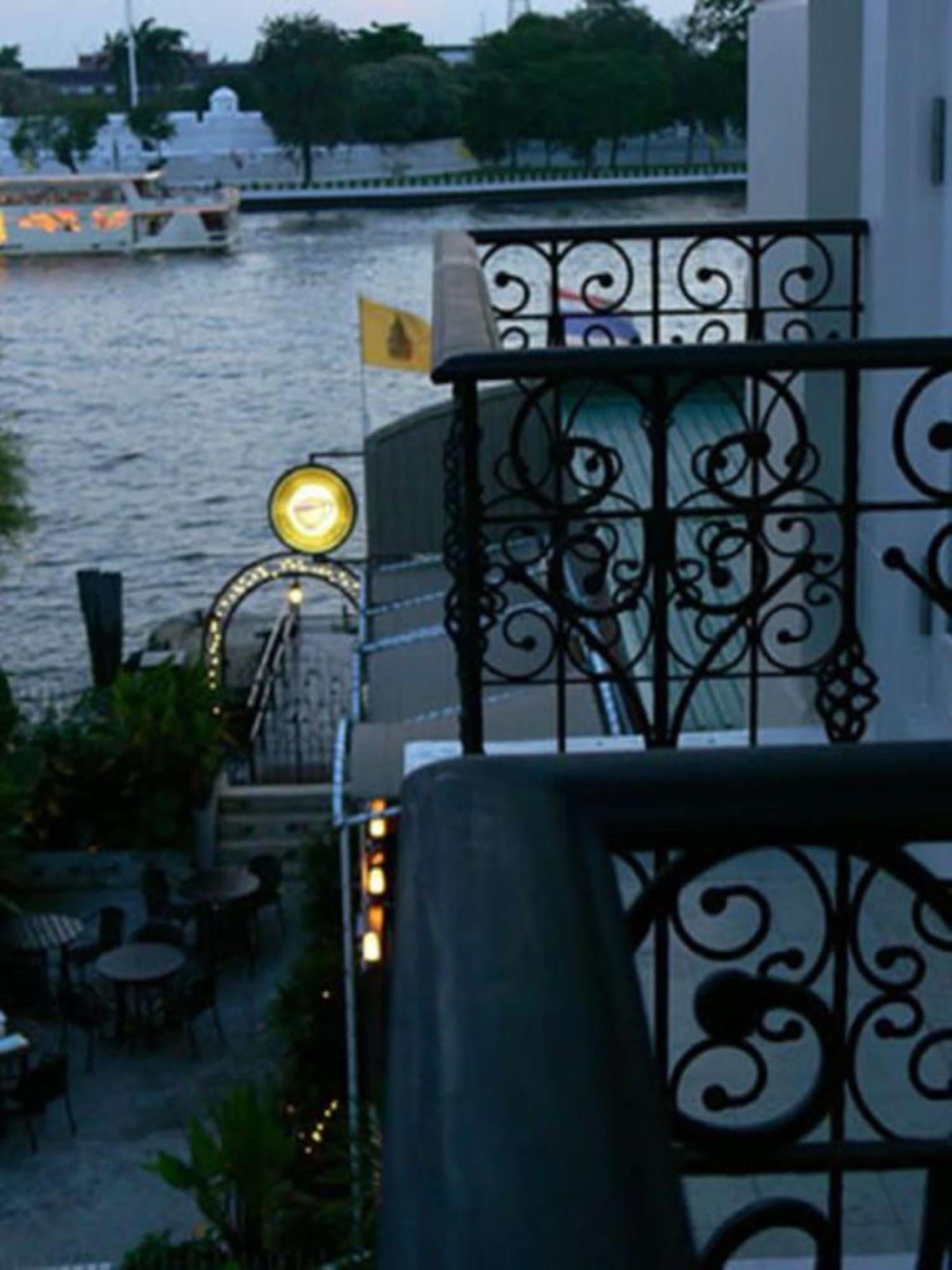 Aurum The River Place Bangkok Buitenkant foto